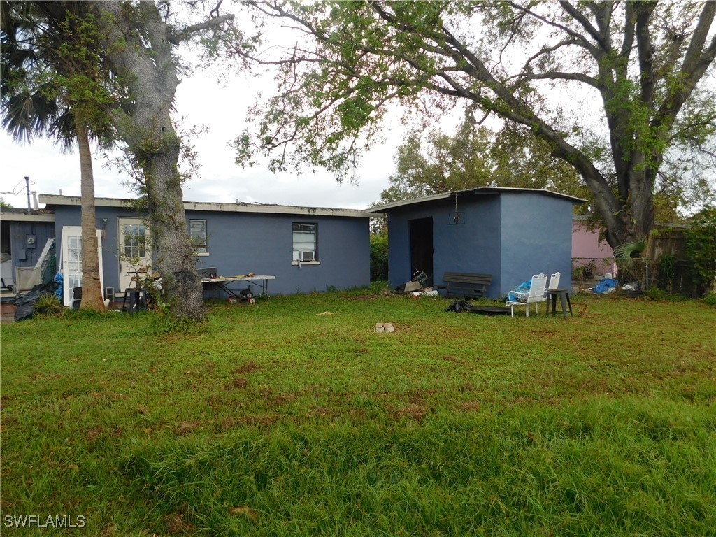 3350 Apache Street Fort Myers, FL 33916 - Photo 15 of 18