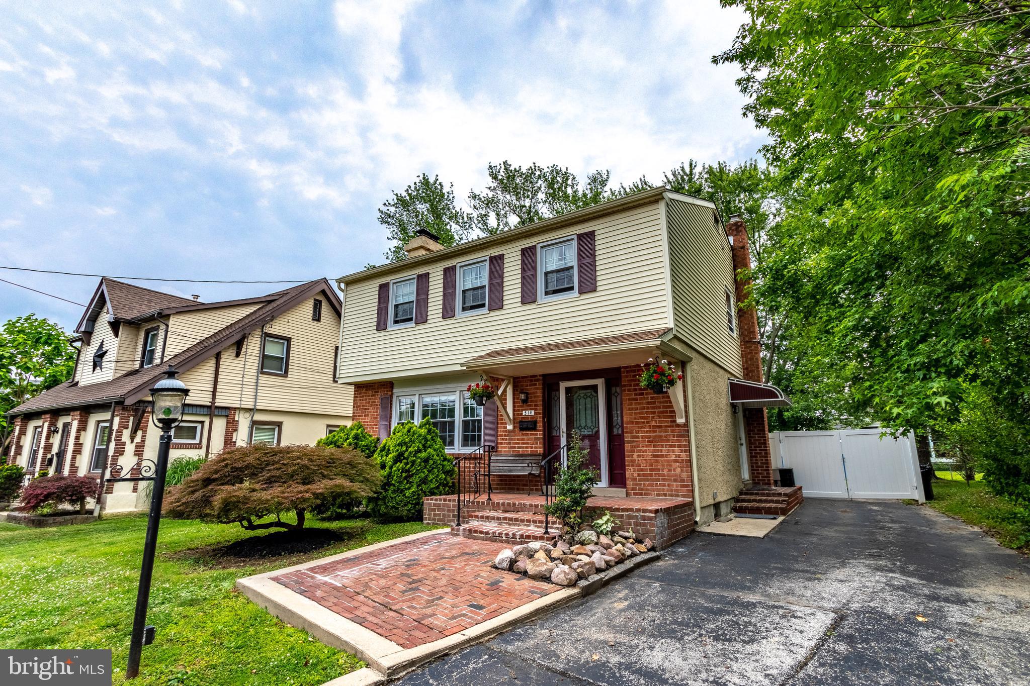 514 Crum Lynne Road Ridley Park, PA 19078 - Photo 2 of 39