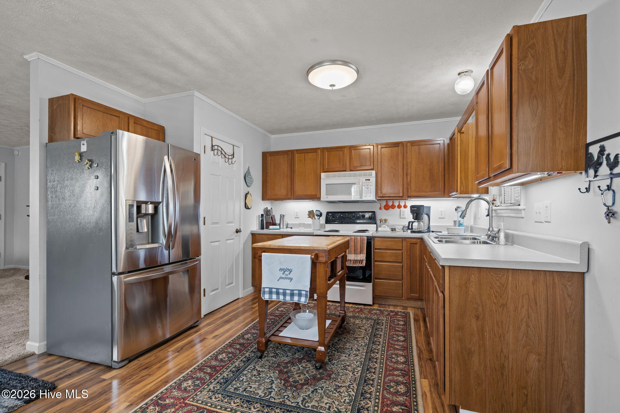 585 Roberts Road Newport, NC 28570 - Photo 3 of 40 31-web-or-mls-1S3A7761