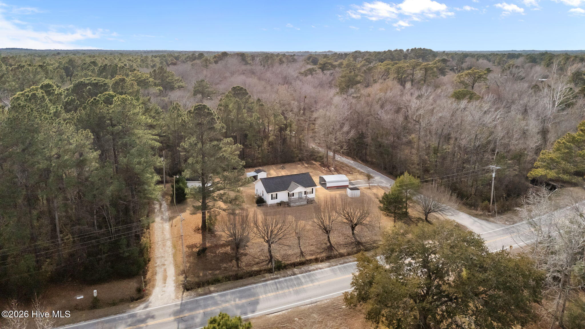 585 Roberts Road Newport, NC 28570 - Photo 37 of 40 35-web-or-mls-DJI_20260130143628_0828_D