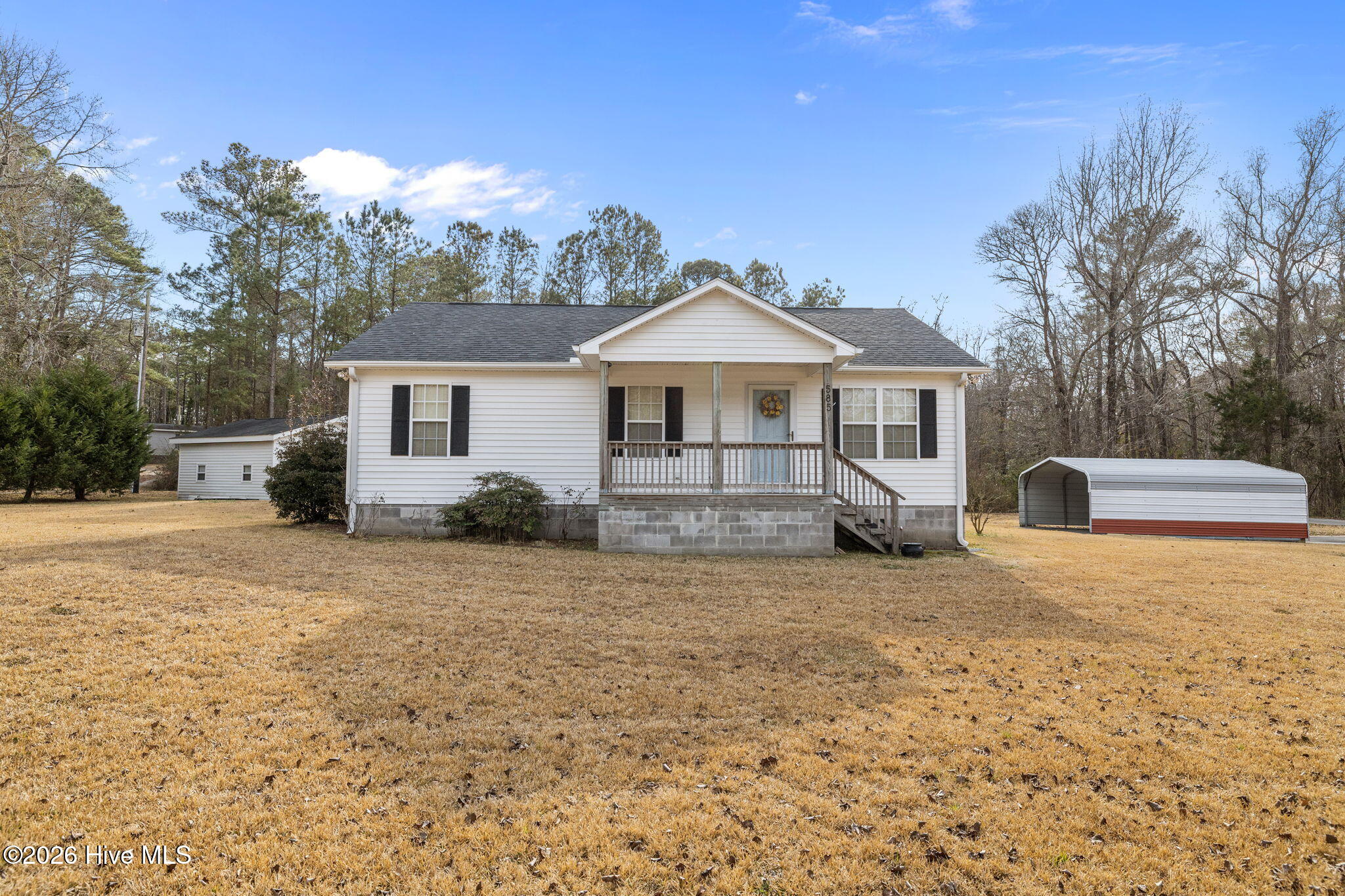 585 Roberts Road Newport, NC 28570 - Photo 40 of 40 2-web-or-mls-1S3A7659