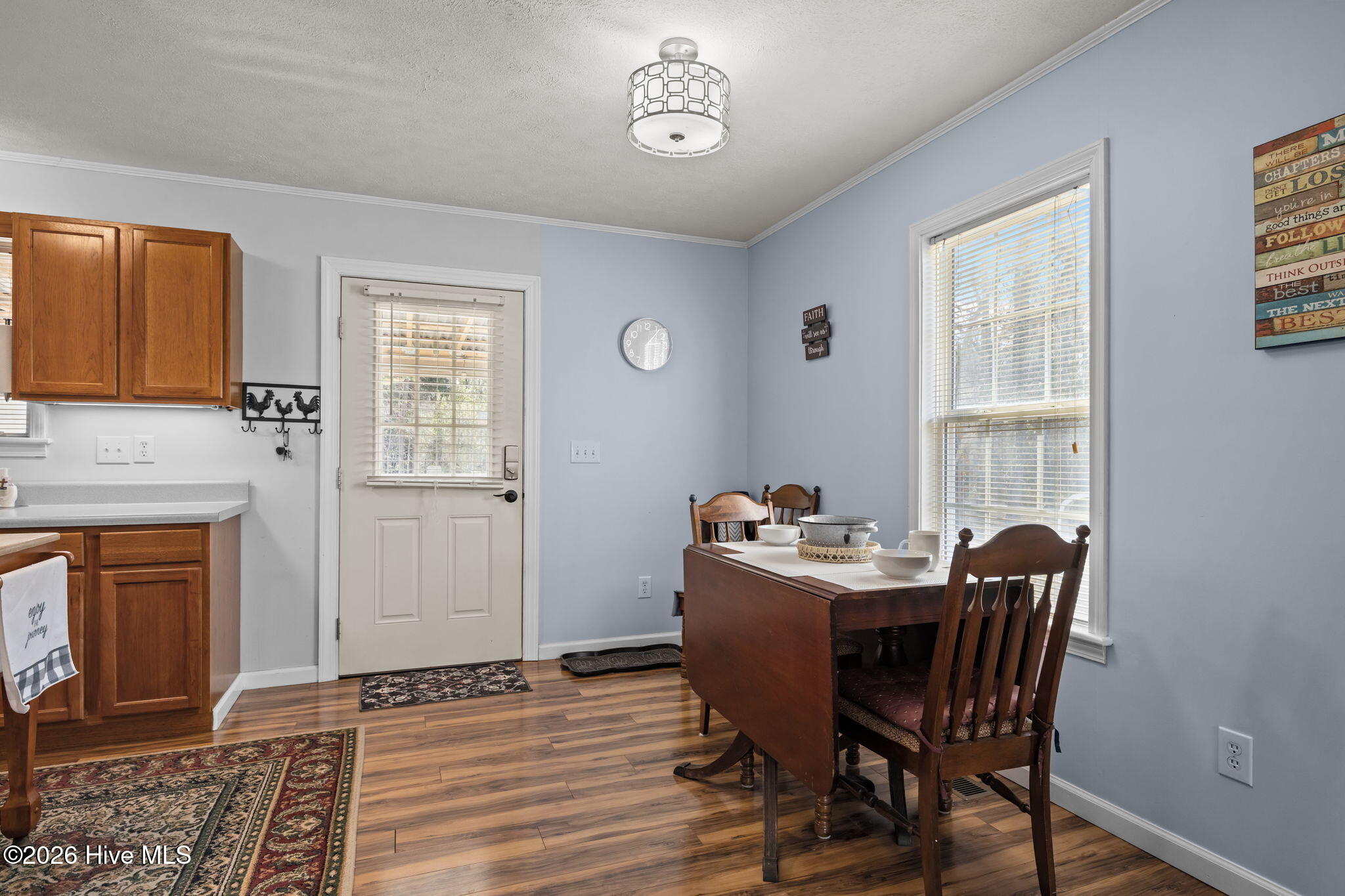 585 Roberts Road Newport, NC 28570 - Photo 10 of 40 30-web-or-mls-1S3A7758