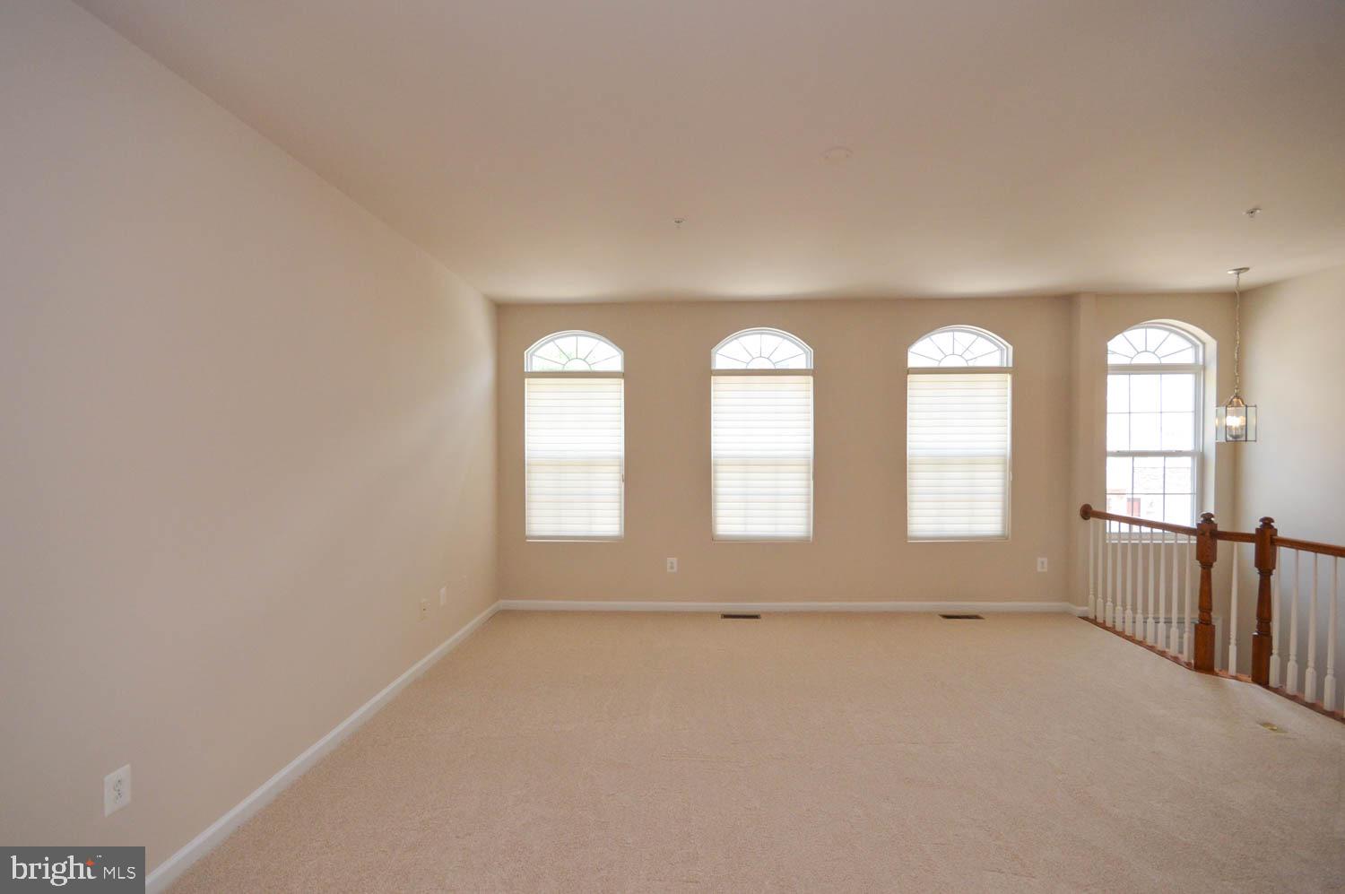 8426 Winding Trail Laurel, MD 20724 - Photo 9 of 41 an empty room with windows