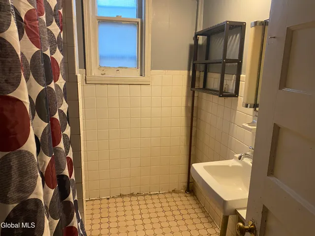 $299,000 | 1118 3rd Avenue, Schenectady, NY 12303