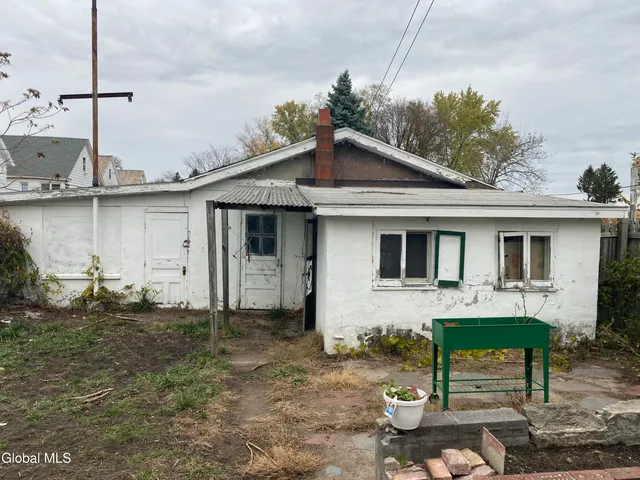 $299,000 | 1118 3rd Avenue, Schenectady, NY 12303