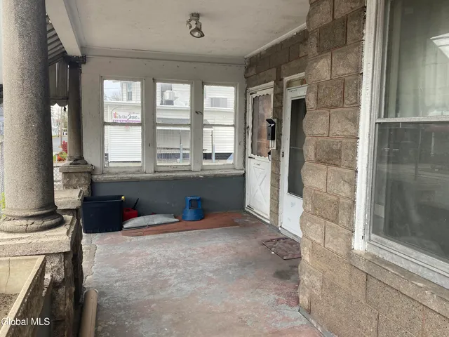 $299,000 | 1118 3rd Avenue, Schenectady, NY 12303