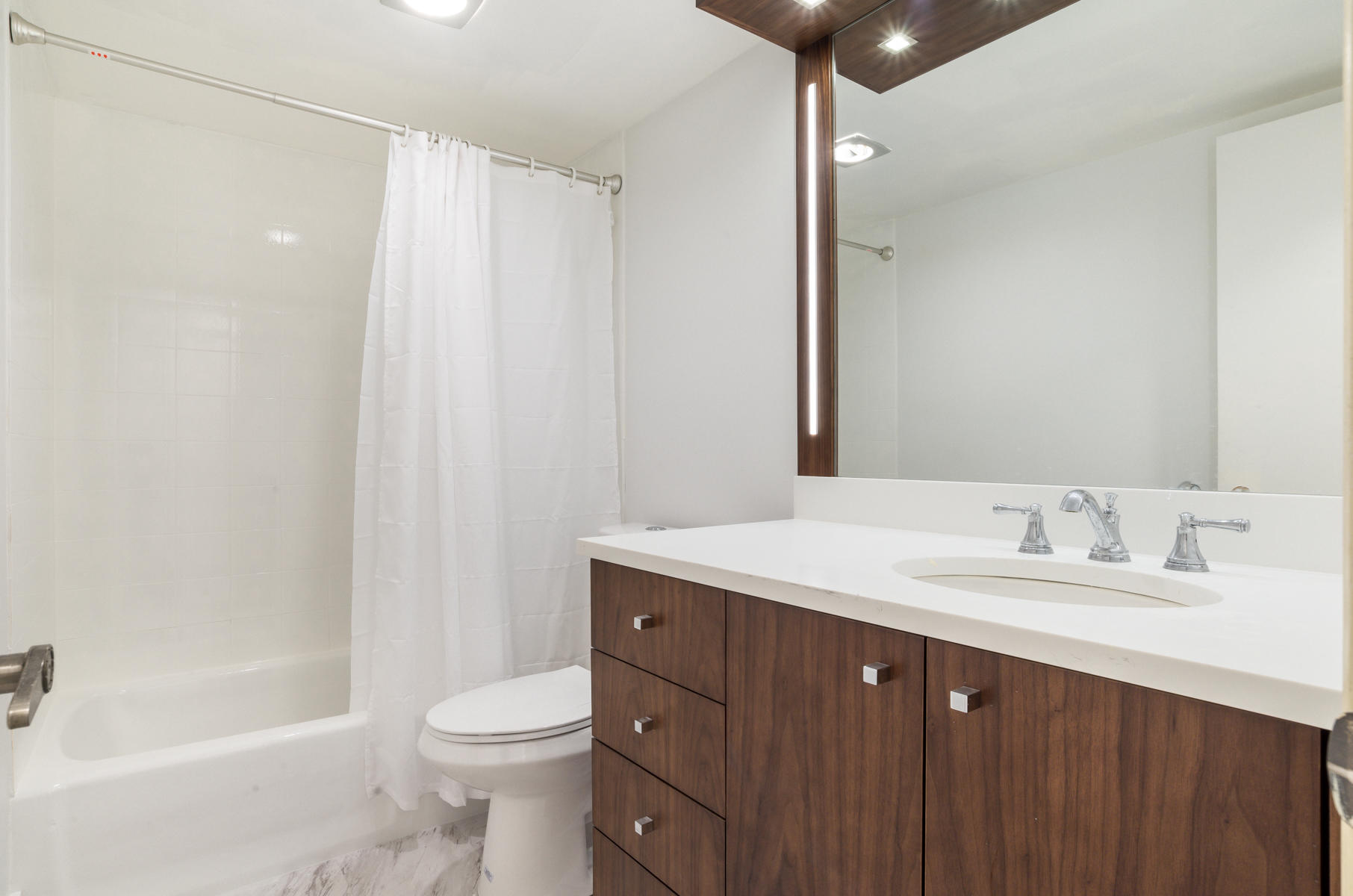 1124 Northwest 13th Street, Unit 214A Boca Raton, FL 33486 - Photo 18 of 38 20-DSC_2781-1124 NW 13th St, 214A - MLS