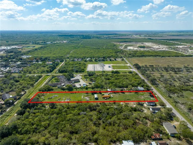 $62,500 | 505 1/2 Cemetery Street, Sinton, TX 78387