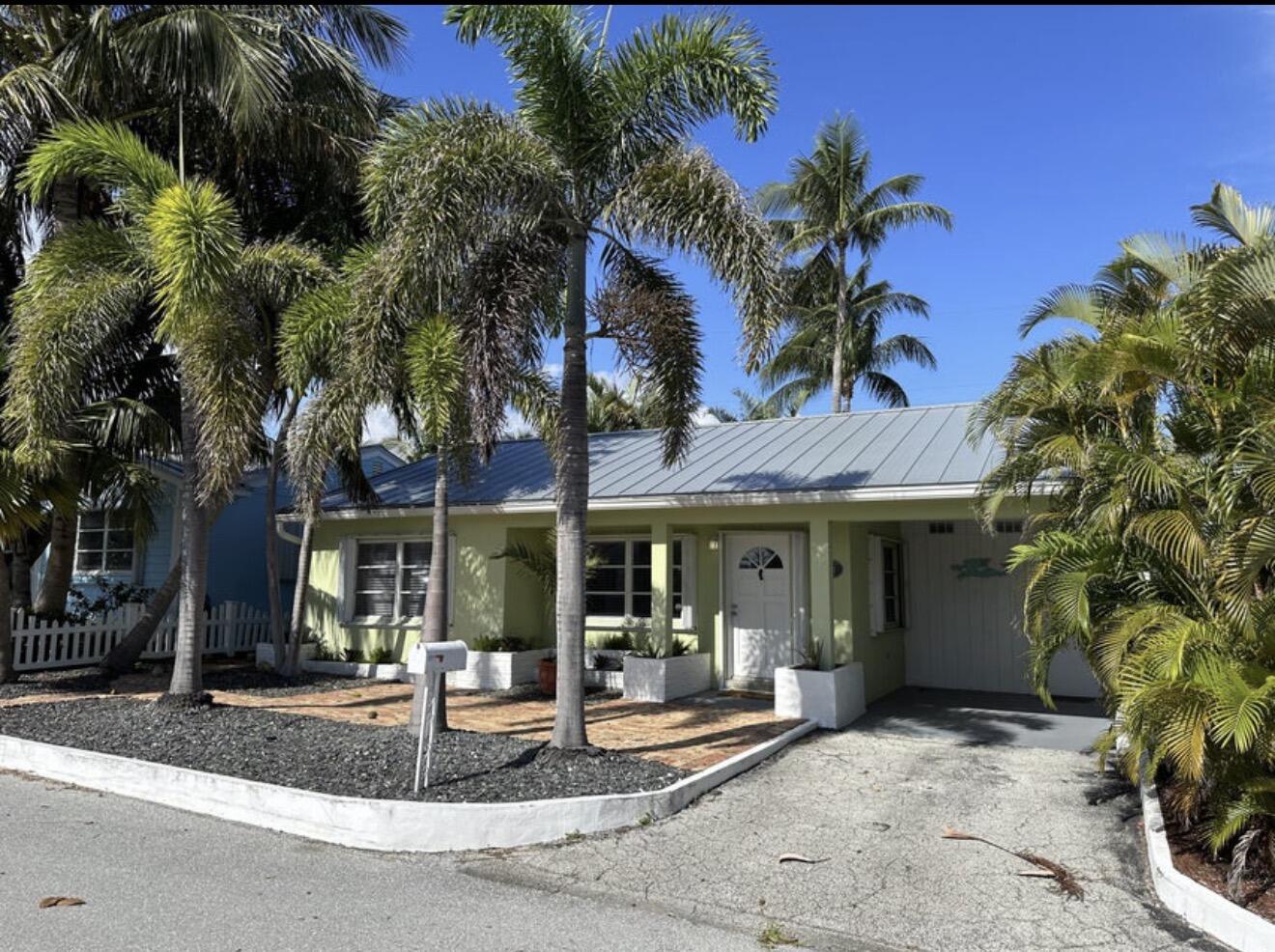 49 Douglas Drive Ocean Ridge, FL 33435 - Photo 4 of 65 IMG_2519 2