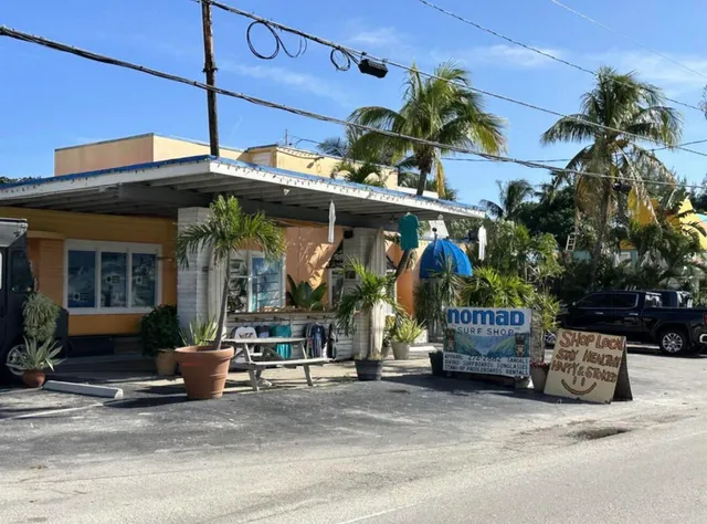 $4,200 | 49 Douglas Drive, Ocean Ridge, FL 33435