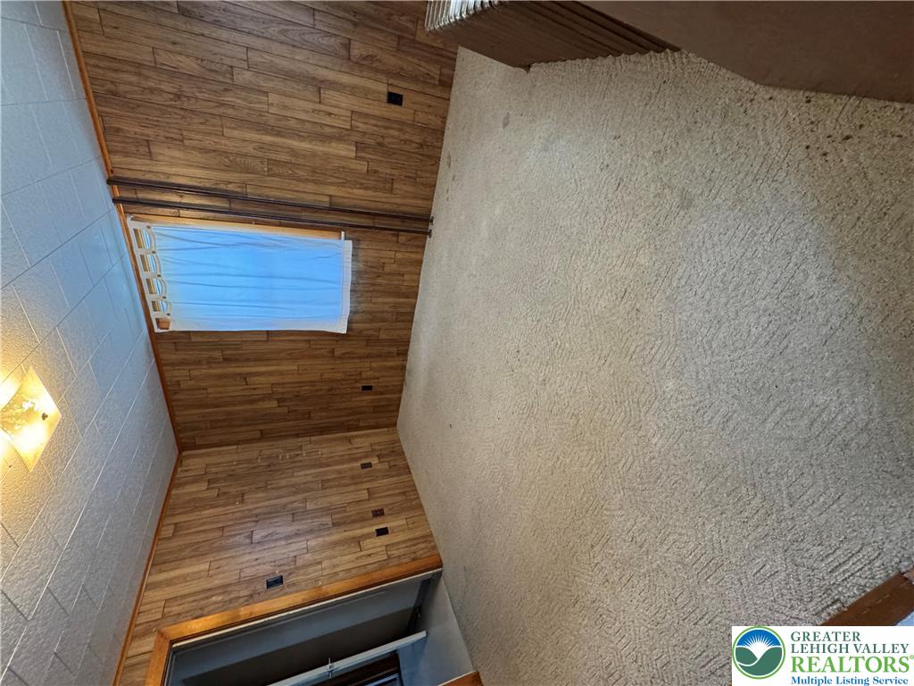 868 Catawissa Road Tamaqua, PA 18252 - Photo 27 of 67 1st floor