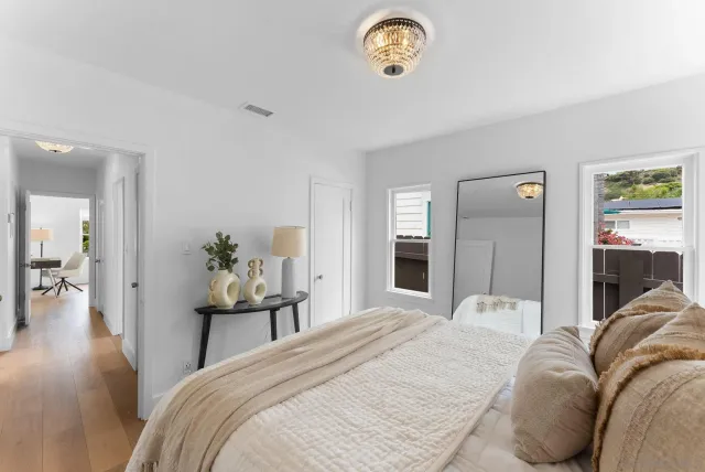 $2,500,000 | 503 Rosemont Street, La Jolla, CA 92037