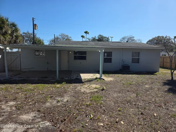 $1,800 | 514 Hickory Street, Melbourne, FL 32901