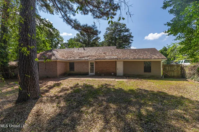 $1,950 | 108 Wildwood Lane, Brandon, MS 39047