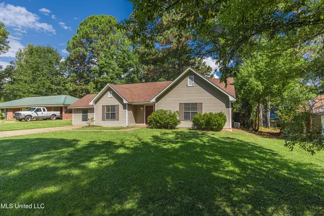 $1,950 | 108 Wildwood Lane, Brandon, MS 39047