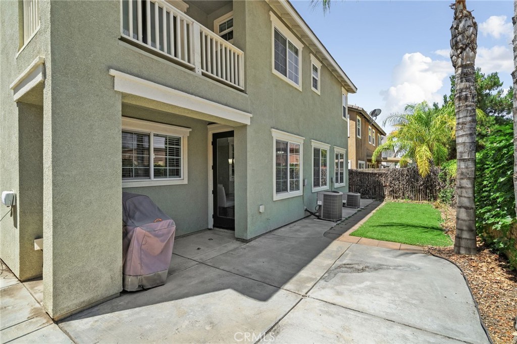 33934 Lily Road Yucaipa, CA 92399 - Photo 40 of 47 Backyard, Easy Synthetic Turf