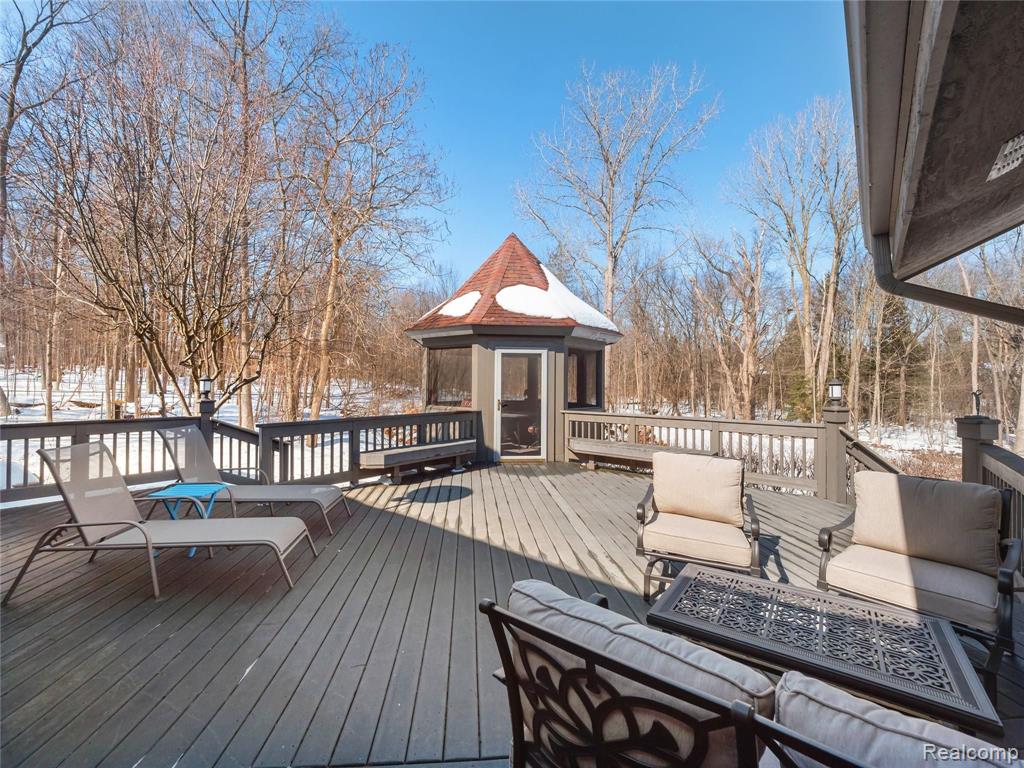 21311 Metroview Road Farmington Hills, MI 48335 - Photo 71 of 78