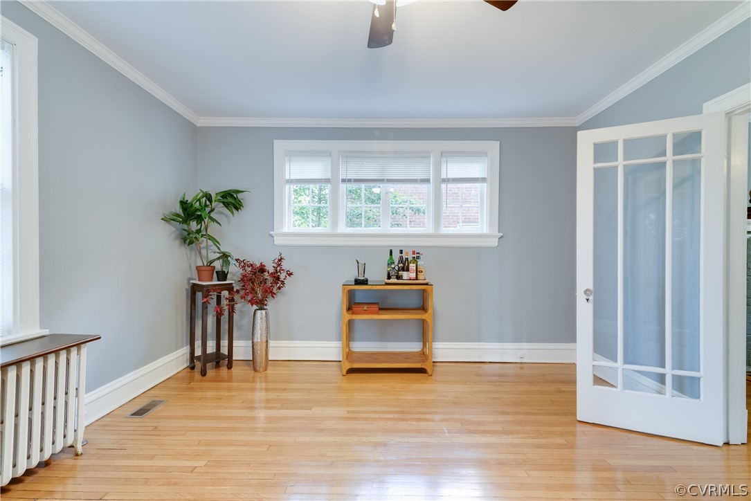 807 Edgehill Road Richmond, VA 23222 - Photo 11 of 46 Dining room with French doors and natural light.
