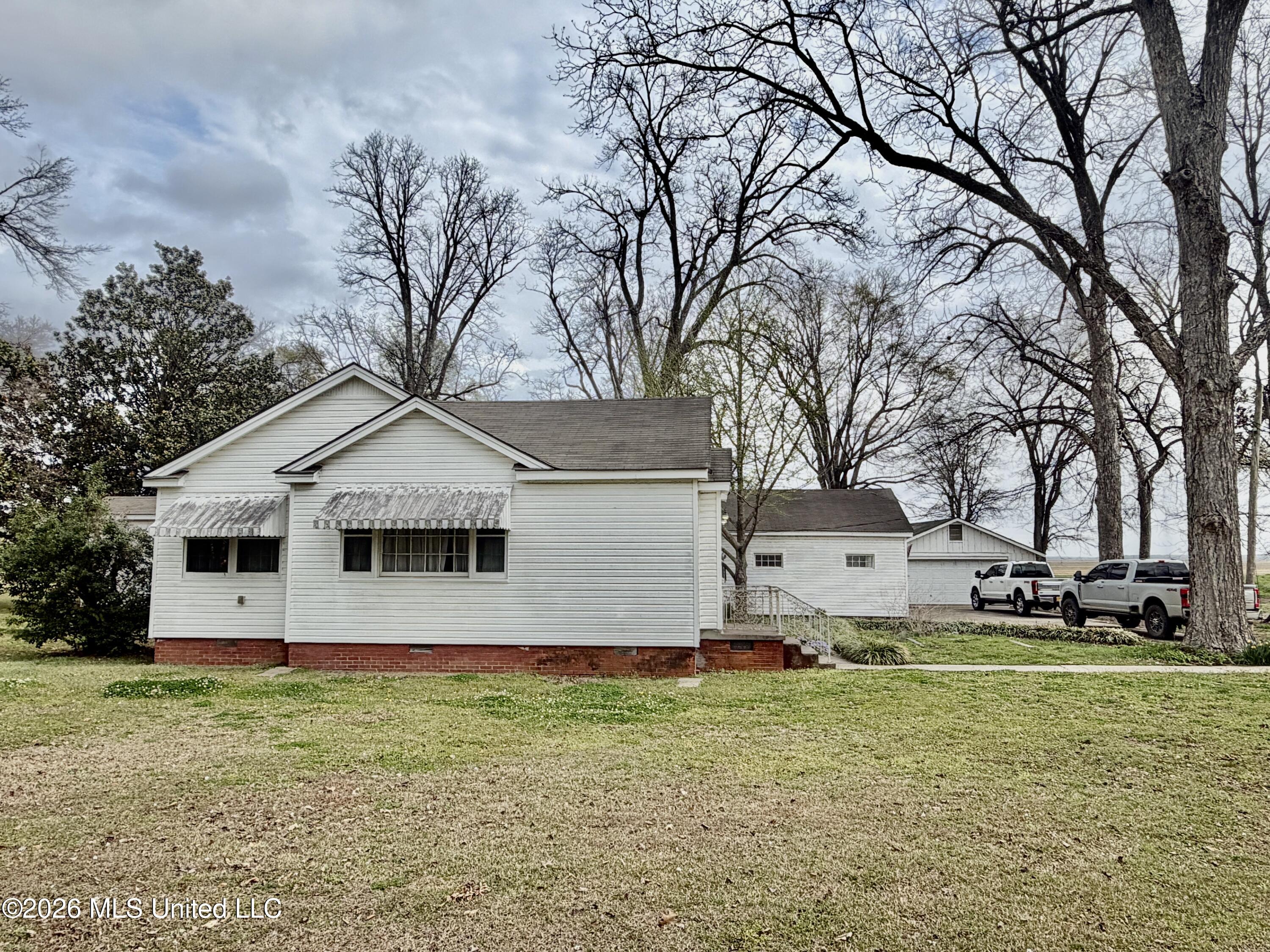 405 Preston Street Benoit, MS 38725 - Photo 20 of 23 IMG_2403