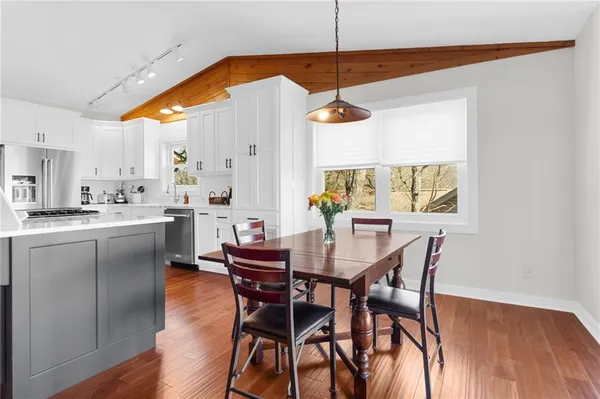 $599,900 | 295 Starcross Lane, Jasper, GA 30143