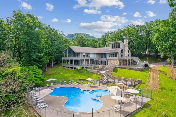 $599,900 | 295 Starcross Lane, Jasper, GA 30143