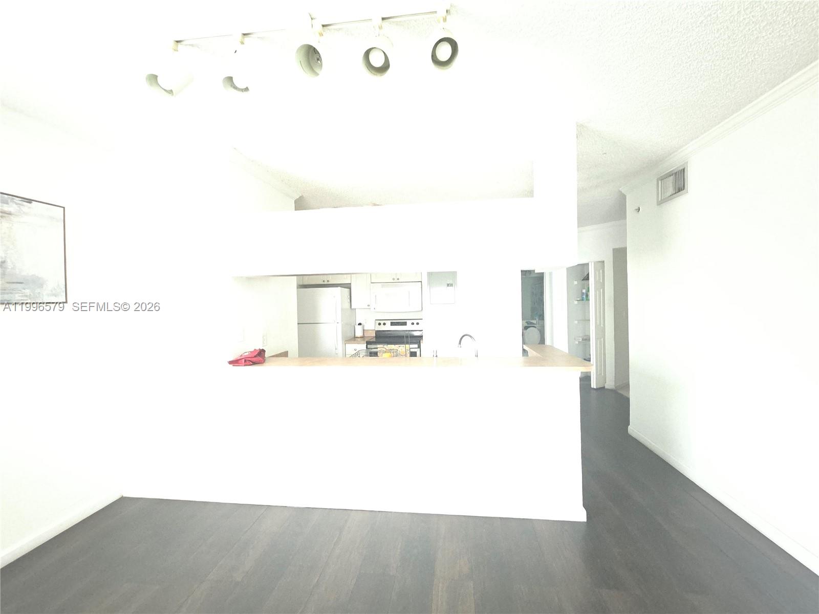 17150 North Bay Road, Unit 2316 Sunny Isles Beach, FL 33160 - Photo 4 of 9 a picture of a floor plan