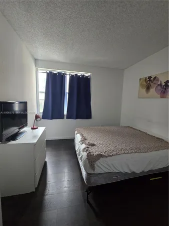 $2,500 | 17150 North Bay Road, Unit 2316, Sunny Isles Beach, FL 33160