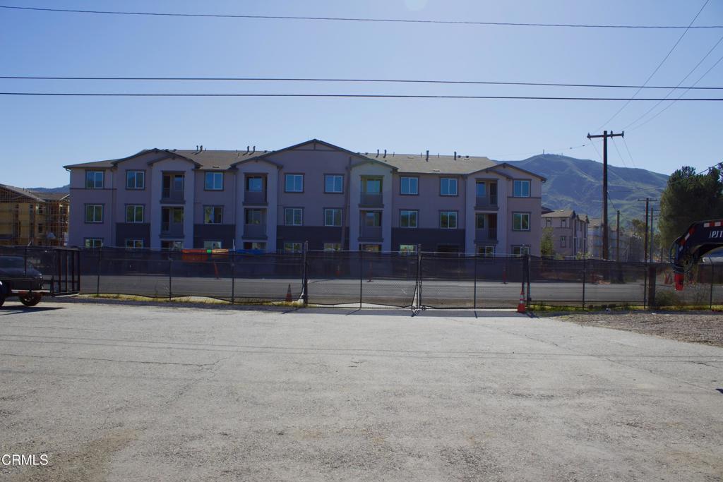 18021 East Telegraph Road Santa Paula, CA 93060 - Photo 11 of 14