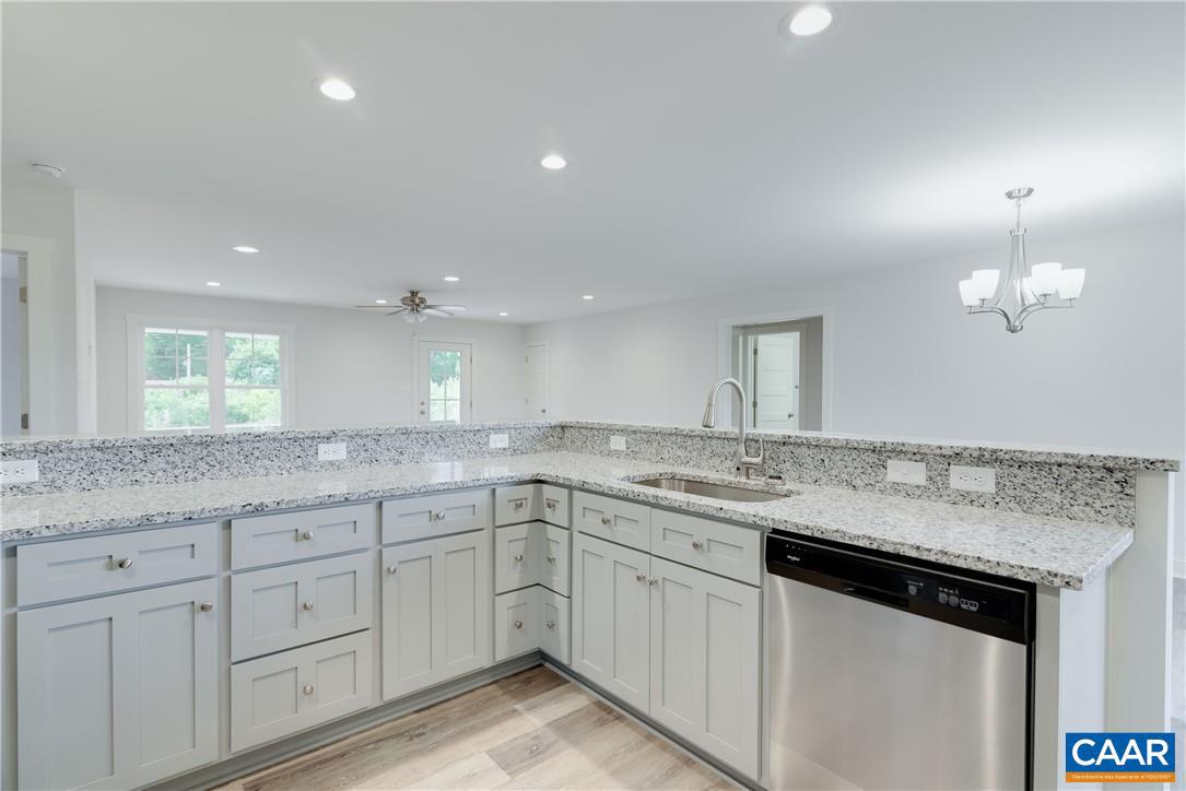 6337 Community House Road Columbia, VA 23038 - Photo 10 of 14