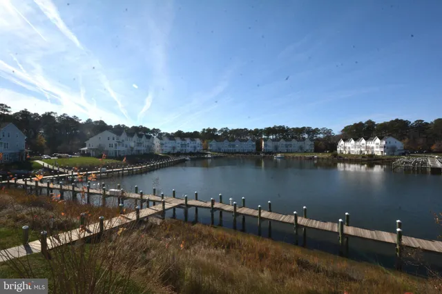 $629,900 | 10900 Holystone Lane, Unit 202, Berlin, MD 21811