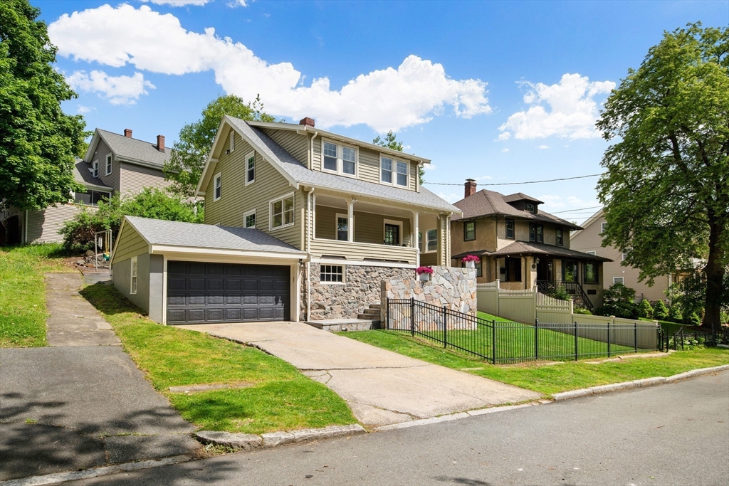 27 Fellsmere Road Malden, MA 02148 - Photo 36 of 39