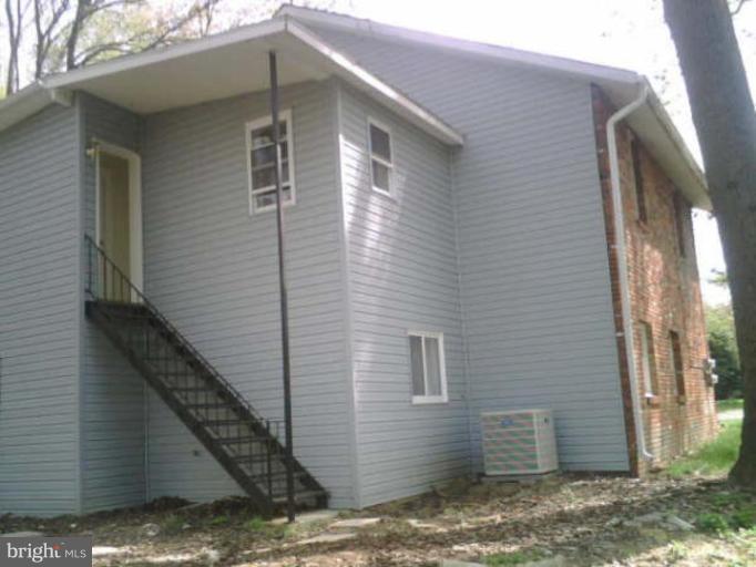 266 Peninsula Farm Road Arnold, MD 21012 - Photo 2 of 9 Exterior #2
