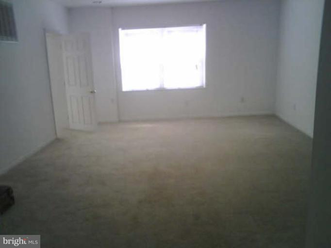 266 Peninsula Farm Road Arnold, MD 21012 - Photo 6 of 9 Master Bedroom