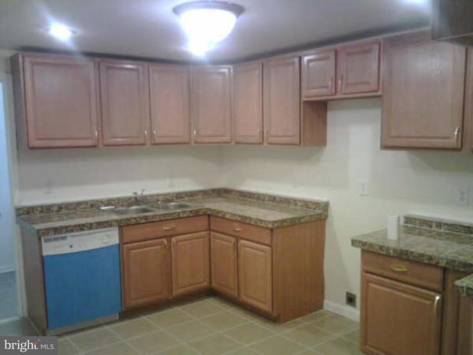 266 Peninsula Farm Road Arnold, MD 21012 - Photo 8 of 9 Kitchen