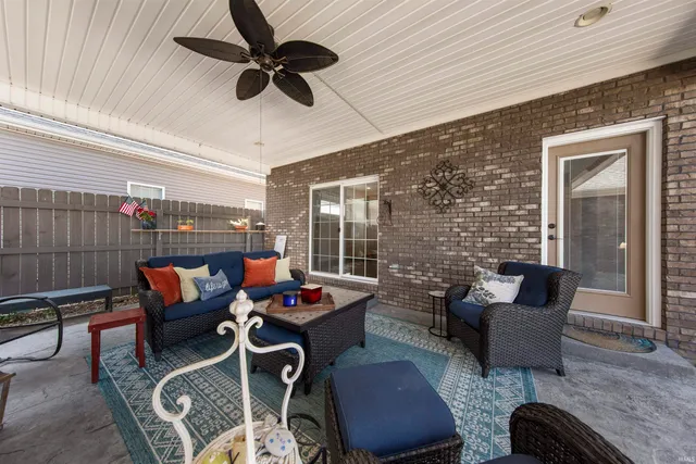 $499,900 | 15333 Reading Drive, Evansville, IN 47725