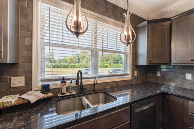 $499,900 | 15333 Reading Drive, Evansville, IN 47725