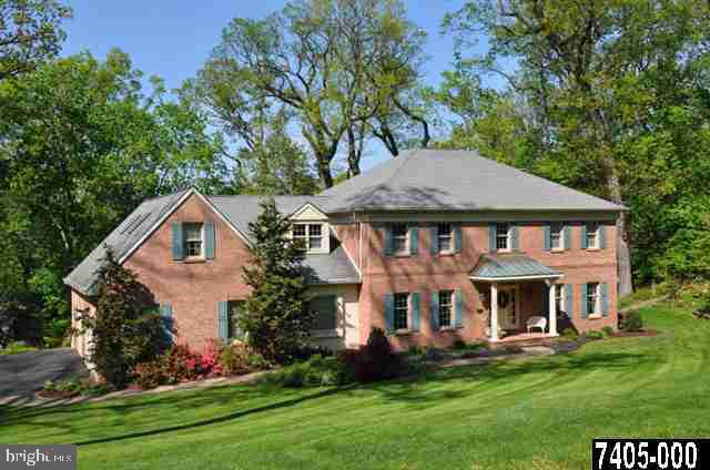 815 Upland Road York, PA 17403 - Photo 1 of 25 Gallery Image 1