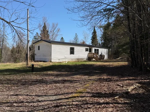 $135,000 | 137 Bridge Road, Cambridge, ME 04923