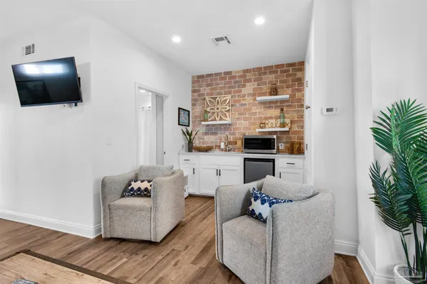 $2,700,000 | 8257 Gulf Boulevard, Navarre Beach, FL 32566