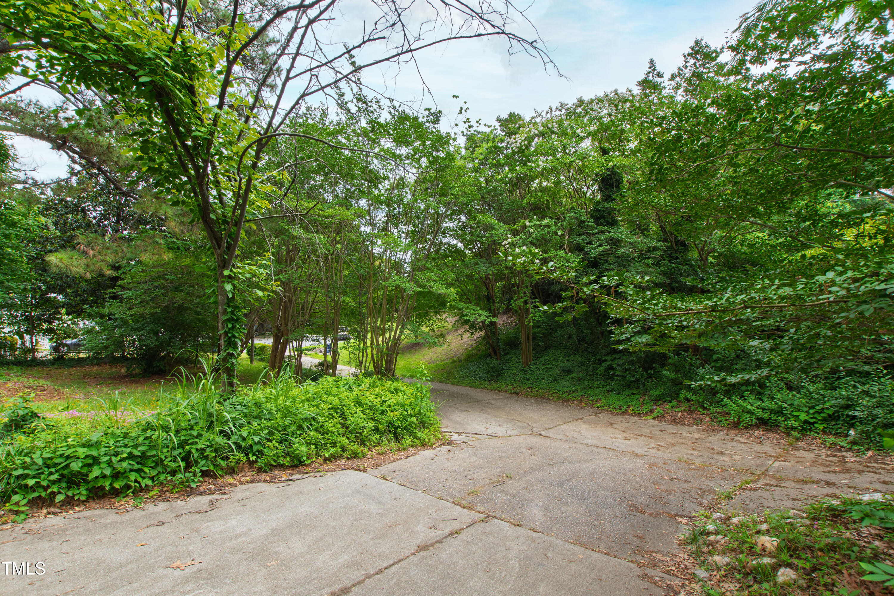 720 Sherrybrook Drive Raleigh, NC 27610 - Photo 13 of 14 12 Sherrybrook (3)