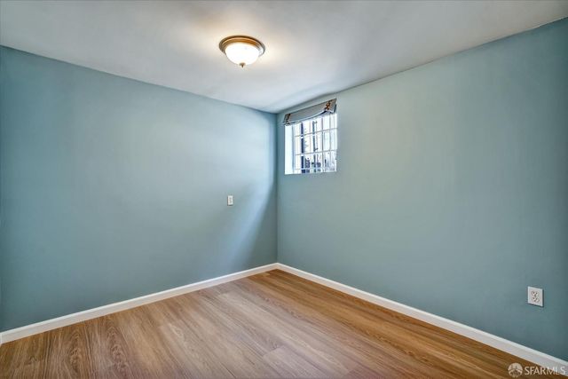 a view of empty room with window