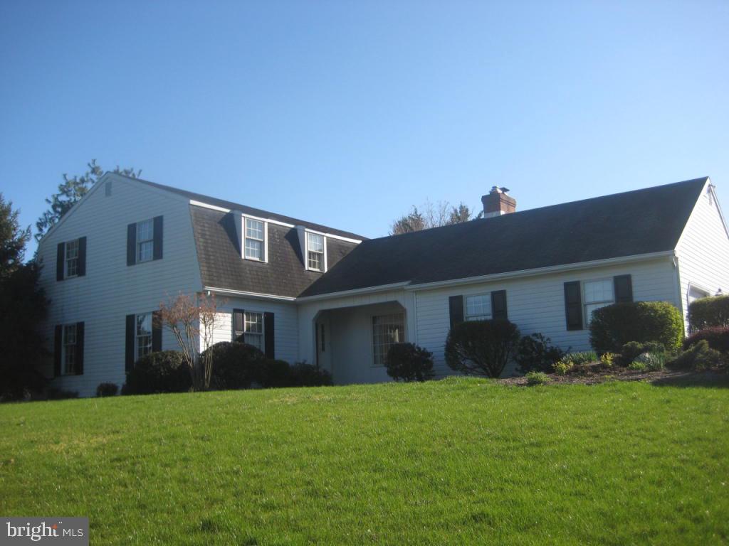2746 Pendleton Drive Lititz, PA 17543 - Photo 1 of 22