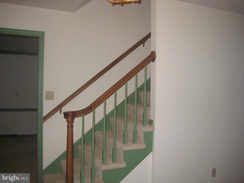 2746 Pendleton Drive Lititz, PA 17543 - Photo 3 of 22