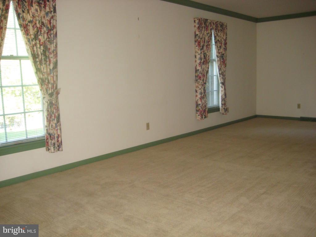 2746 Pendleton Drive Lititz, PA 17543 - Photo 4 of 22
