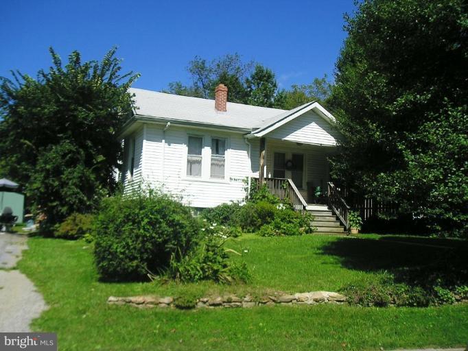 804 Overbrook Road Baltimore, MD 21239 - Photo 1 of 7 Exterior (Main)