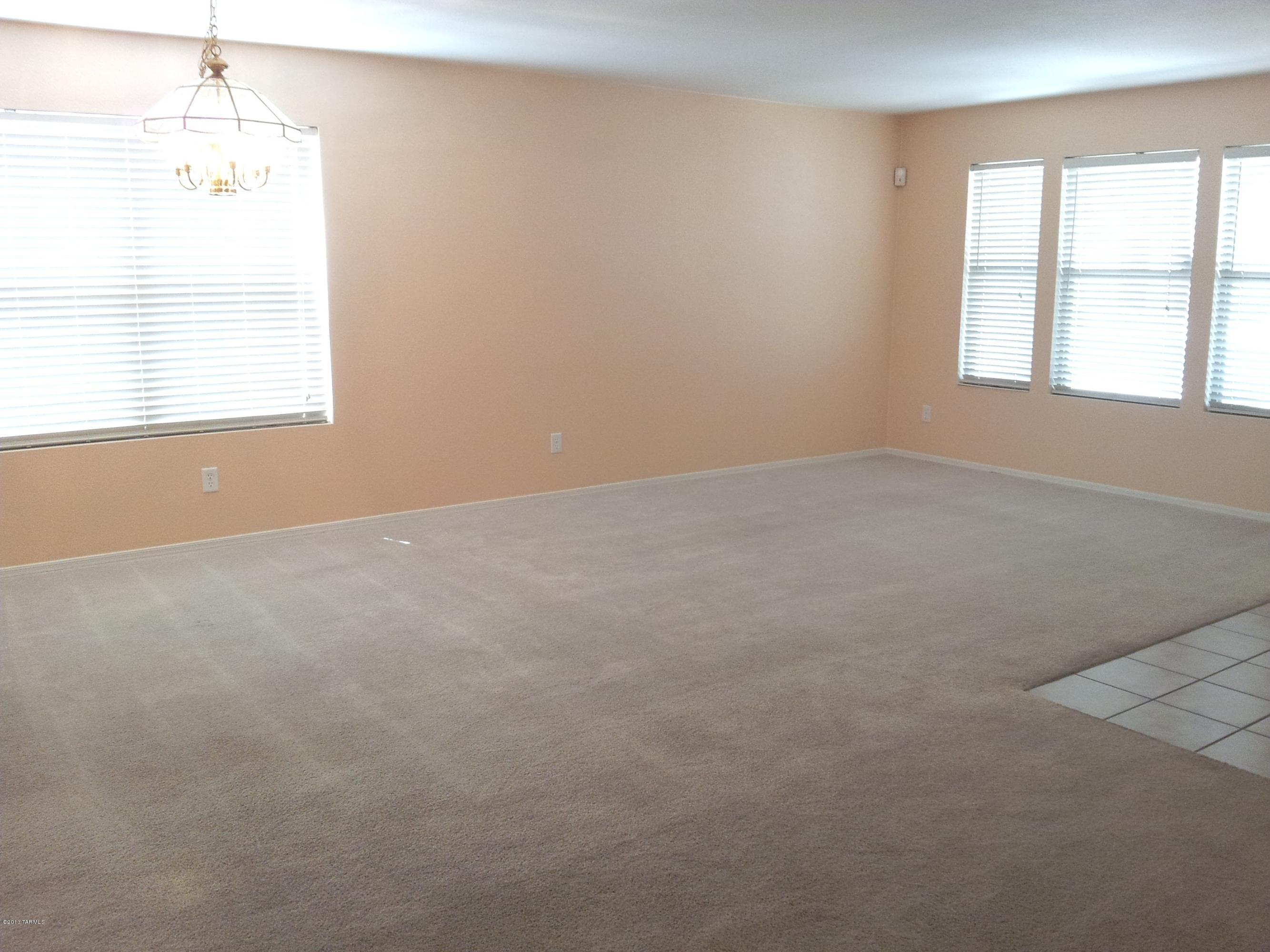 3570 North Boyce Spring Lane Tucson, AZ 85745 - Photo 4 of 19