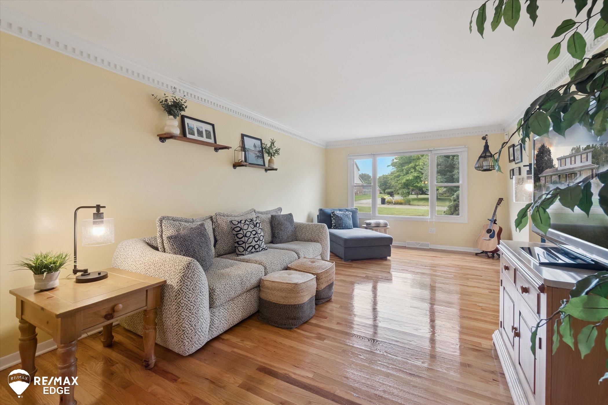 5083 Tree Hill Road Grand Blanc, MI 48439 - Photo 5 of 77 50185938-8658e249-0327-4a70-a120-9fff16a36e89.JPG