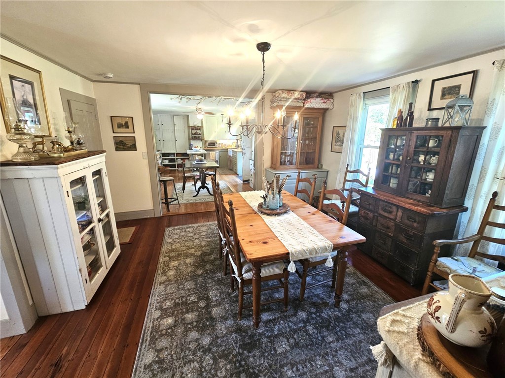 187 Dye Hill Road Hopkinton, RI 02832 - Photo 6 of 50