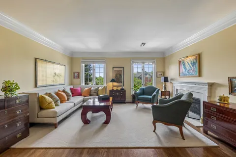 $780,000 | 3737 West End Avenue, Unit 305, Nashville, TN 37205