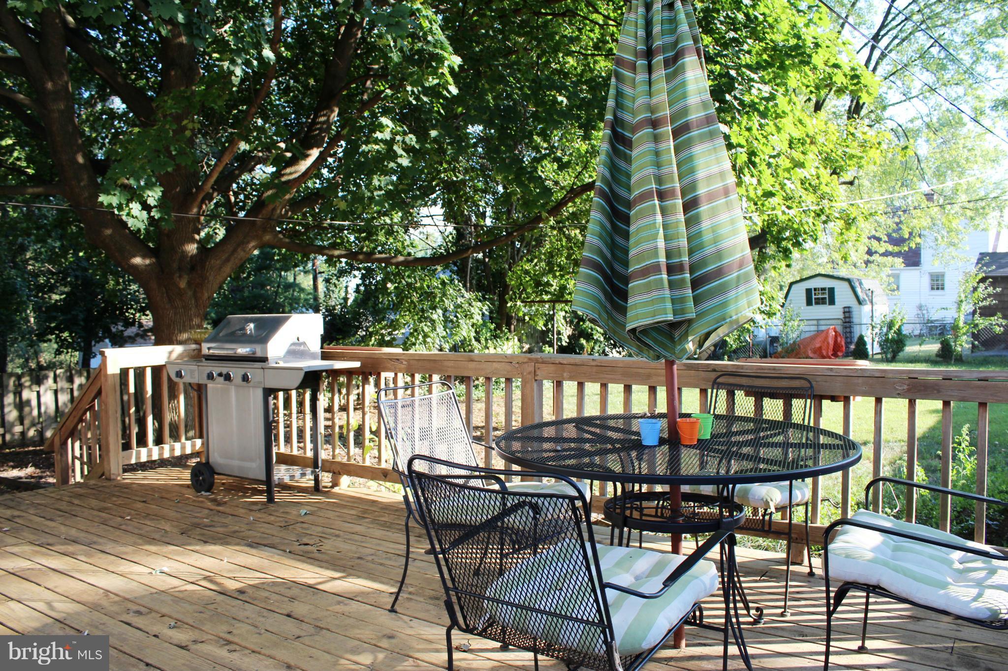 1021 Fairview Road Hagerstown, MD 21742 - Photo 19 of 23 Deck
